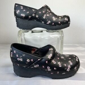 Skechers SR Work Clogs Sz 7 Candaba Floral Black Leather Slip Resistant Comfort